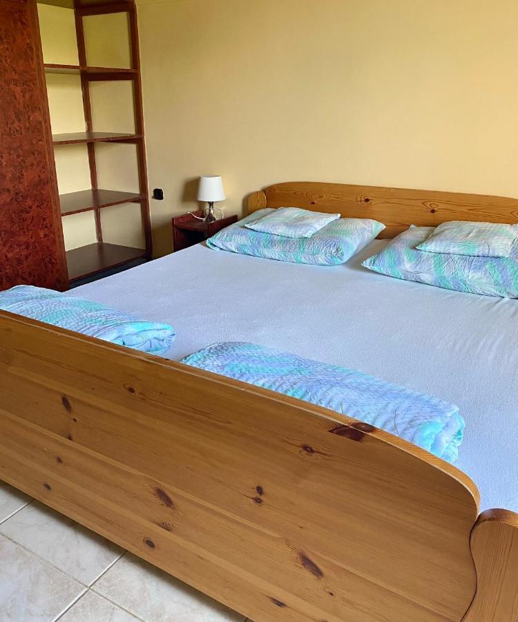 Toereki 34 Vendeghaz Apartment Siofok Bagian luar foto